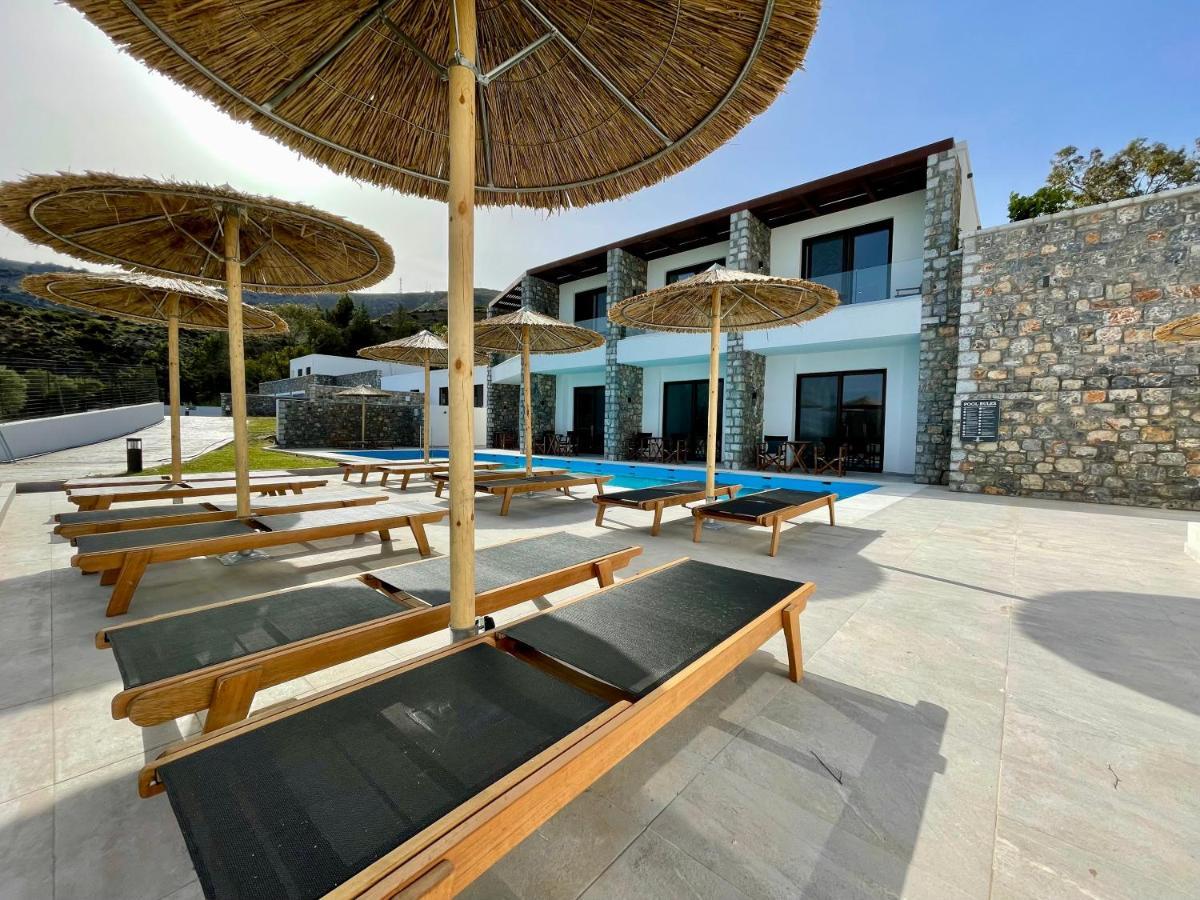 Terra Pietra Luxury & * Lardos